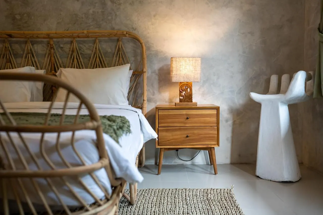 Little Boutique Hotel - 30M From Beach Canggu   Canggu (Bali)